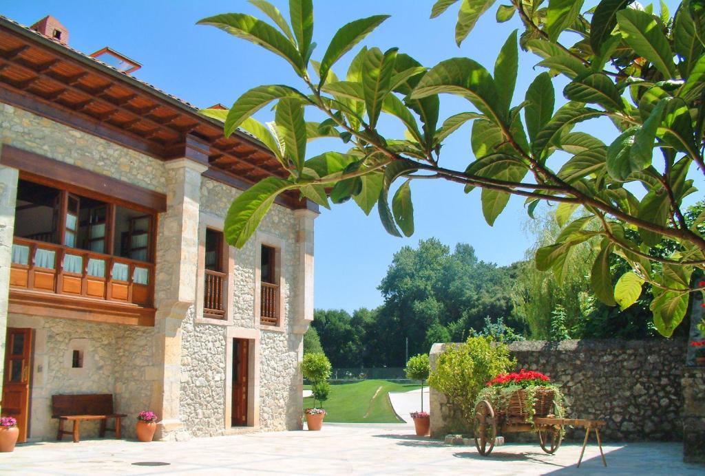 Hotel Aldama Golf Quintana de Llanes Εξωτερικό φωτογραφία